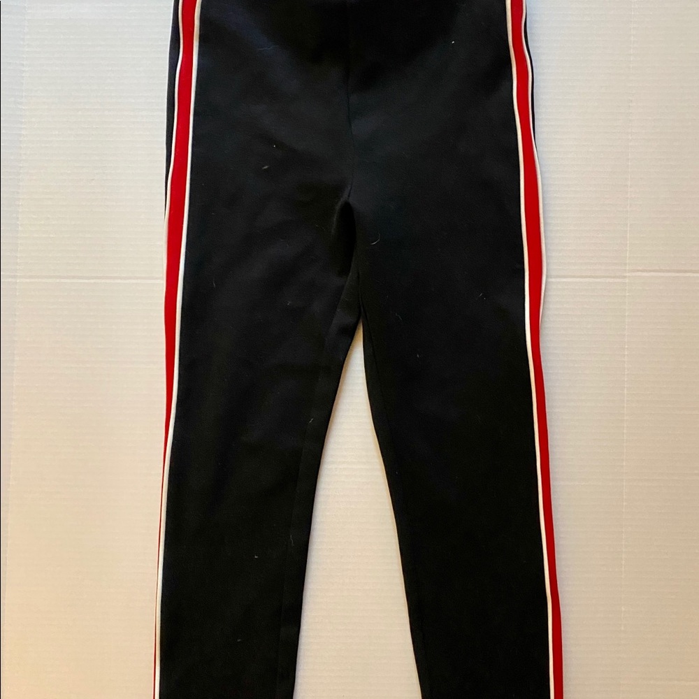 Zara black and red skinny pants in M